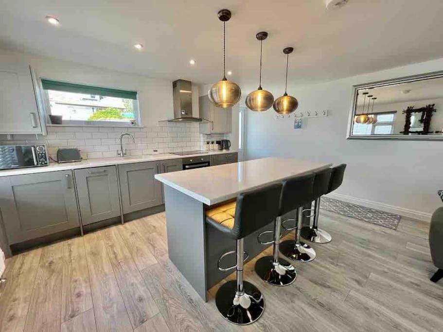 The Emslie Road Beach Flat Falmouth Esterno foto